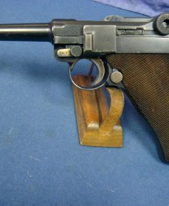 MAUSER 1936 S/42 GERMAN ARMY LUGER WITH MATCHING MAG NICE!