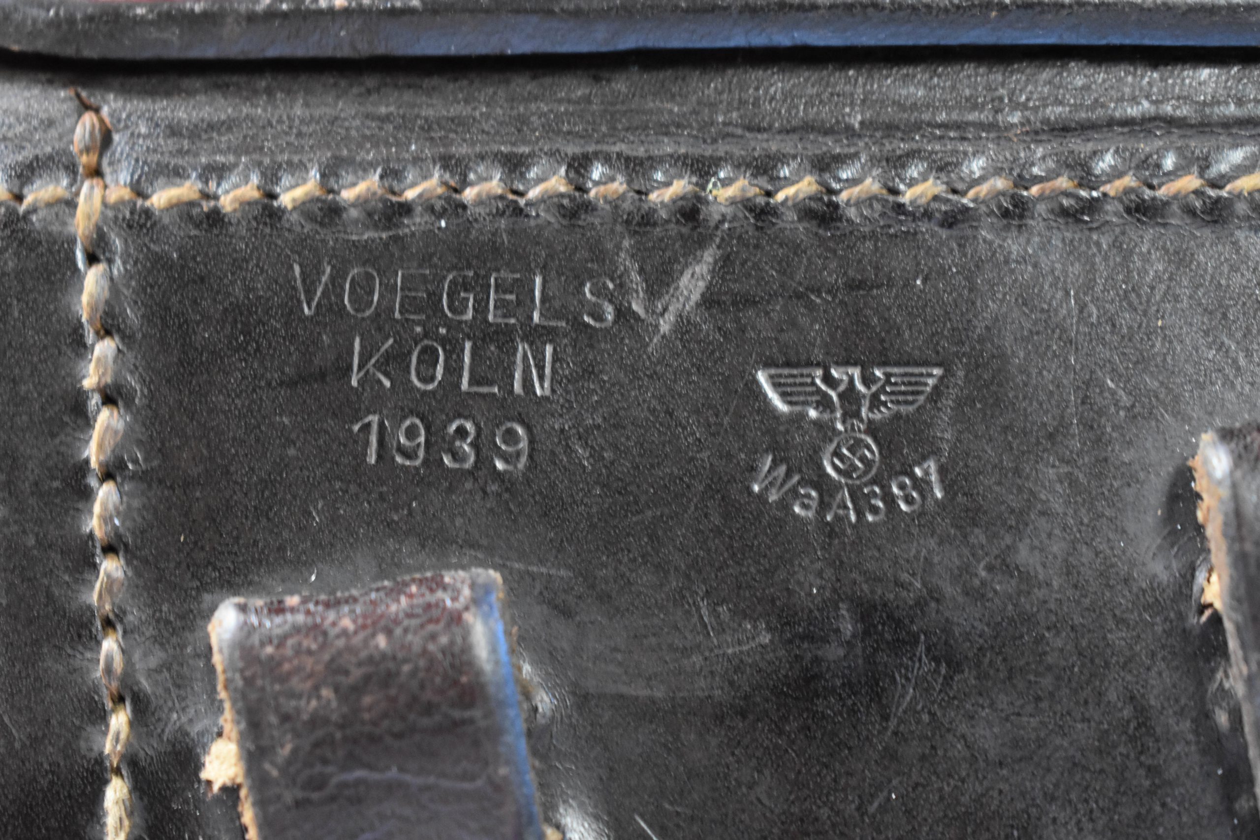 VOUGE-2 Mint Crisp 1939 Voegels made Black Hardshell German Army Luger Holster, Stunning! - Image 1