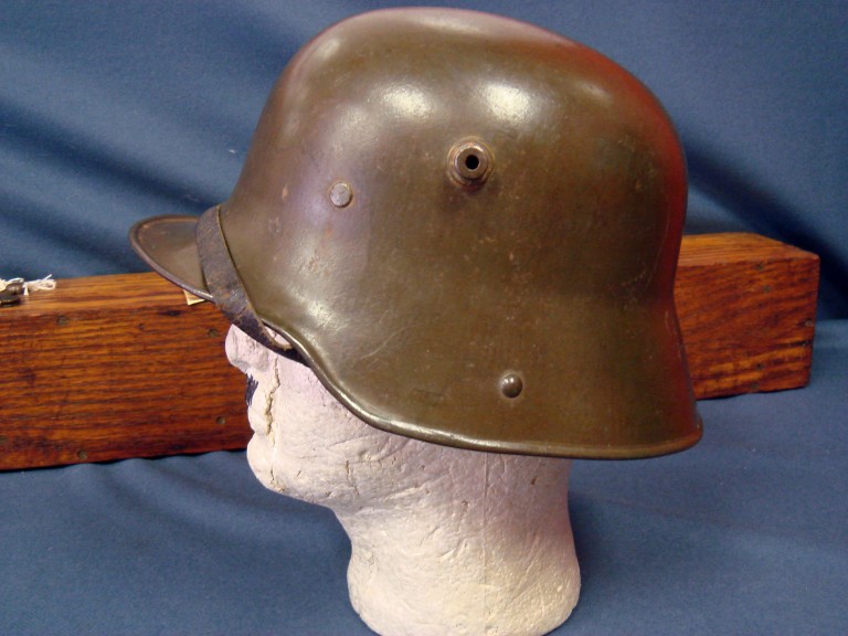 GERMAN WW1 M1917 STAHLHELM HELMET.....SHARP ORIGINAL EXAMPLE WITH LINER ...