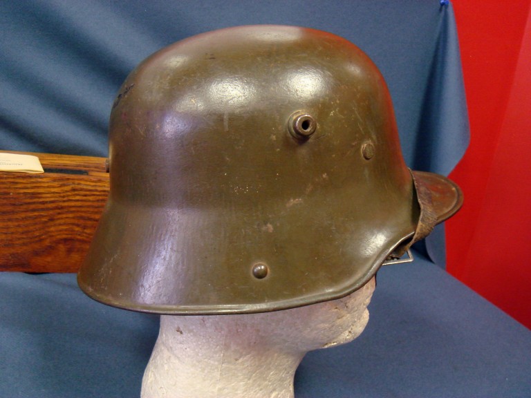 GERMAN WW1 M1917 STAHLHELM HELMET.....SHARP ORIGINAL EXAMPLE WITH LINER ...