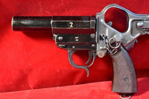 MON JUL 21, VERY RARE ayf42 ERMA KAMPF PISTOLE Z, WITH ULTRA RARE SHOULDER STOCK, RARE RIFLED FLARE/GRENADE LAUNCHING FLARE PISTOL - Image 8