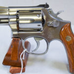 SOLD, SMITH & WESSON MODEL 66-2 COMBAT MAGNUM REVOLVER, 2.5 INCH .357 MAGNUM, BRIGHT STAINLESS, MINT CONDITION,