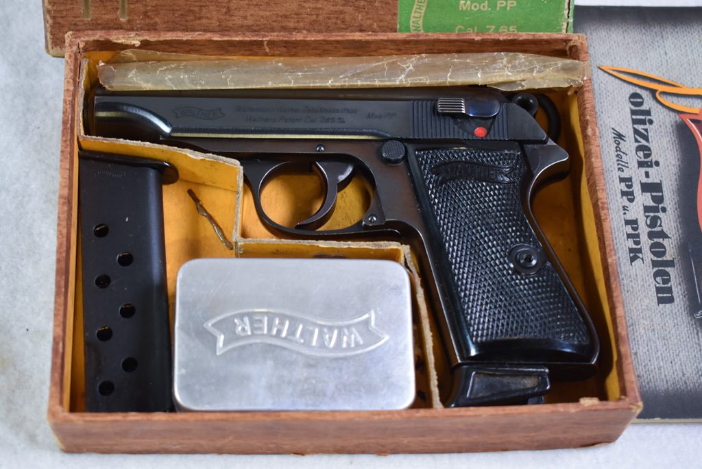 SOLD TUE JAN 12, 1940 WALTHER PP PISTOL, MINT NEW IN MATCHING ORIGINAL ...