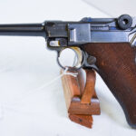 SOLD , MAUSER S/42 CODE 1936 P.08 GERMAN ARMY LUGER, MATCHING MAG, EARLY STRAWED PARTS, VERY SHARP!