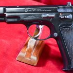 SOLD RARE COLD WAR ERA 1986 Cz 75 CZECH PISTOL, NON IMPORT COLD WAR BRING BACK WITH ORIGINAL BOX, VERY SHARP!