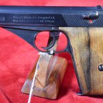 Sold - FRI MAY 20, GERMAN ARMY 1943 MAUSER HSc PISTOL, E/135, 3 LINE VARIANT MILITARY FINISH, VERY SHARP!
