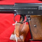 SOLD, GERMAN WWI IMPERIAL ARMY ISSUED 1914 MAUSER PISTOL, EARLY WAR VARIATION 1, VERY CRISP!