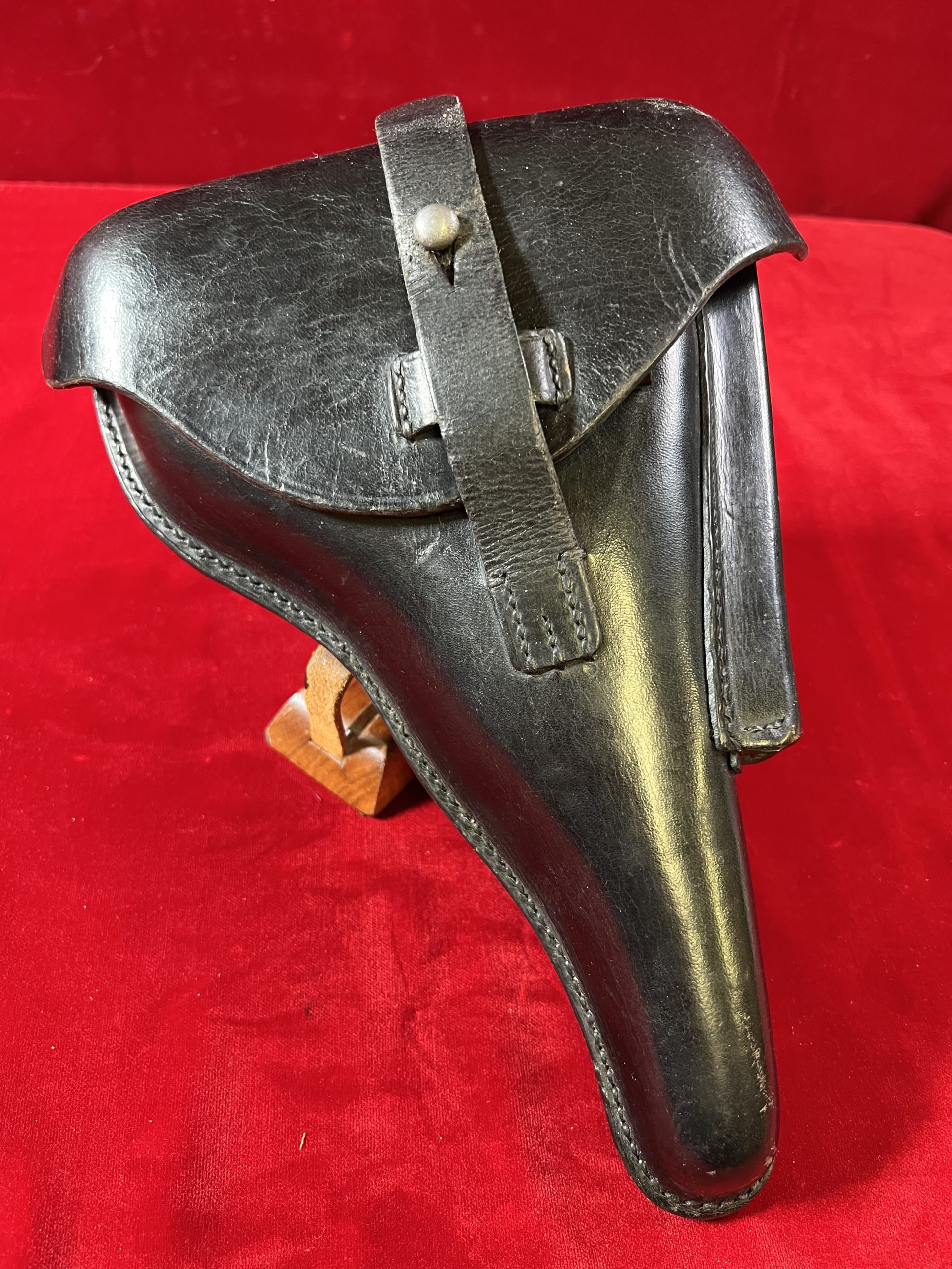 SOLD, MINT A. FISCHER BERLIN 1941 POLICE LUGER HOLSTER - Pre98 Antiques