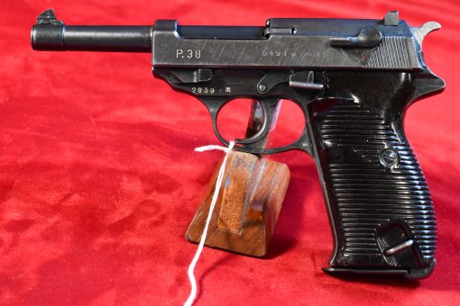 MON SEP 29, END OF WAR GI WAR TROPHY MISMATCH AC45 P.38, RARE WITH FN FRAME, MIXED FINISH PARTS, VERY SHARP! - Image 1