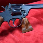 SOLD BRITISH ARMY EARLY 1933 PRODUCTION ENFIELD No2 MkI .38/200 SERVICE REVOLVER, UN-ALTERED HAMMER & VERY SHARP!
