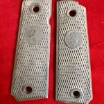 ORIGINAL COLT 1911 COMMERCIAL FACTORY GRIPS 1940’S -1960’S