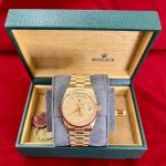 SOLD FRI JUNE 21, LEGENDARY, ICONIC NOT TO MENTION GORGEOUS VINTAGE 18K ROLEX DAY DATE - PRESIDENTIAL CHAMPAGNE DIAL WITH FACTORY DIAMOND HOUR MARKER REF #18038 (1986) WITH EXTRA LINK!!!