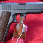 SOLD VERY CHOICE, EARLY PRODUCTION US WWII ITHACA 1911A1 US ARMY SERVICE PISTOL, EARLY JULY 1943 PRODUCTION, DU-LITE FINISH, MINT SHARP!