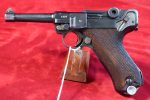 THU JUL 17, VERY CHOICE GERMAN WWII 1937 S/42 P.08 LUGER PISTOL, ALL MATCHING INCLUDING THE MAG, EARLY RUST BLUE/STRAW, VERY SHARP!