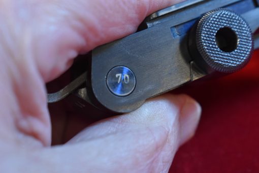 THU JUL 17, VERY CHOICE GERMAN WWII 1937 S/42 P.08 LUGER PISTOL, ALL MATCHING INCLUDING THE MAG, EARLY RUST BLUE/STRAW, VERY SHARP! - Image 14