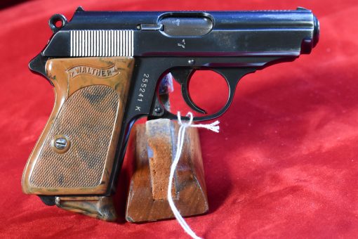 TUE JUL 15, EXTREMELY RARE 1940 WARTIME, WALTHER PPK PISTOL, 9mm KURZ...(.380 AUTO), BOTTOM RELEASE MAG, MINT SHARP! - Image 3