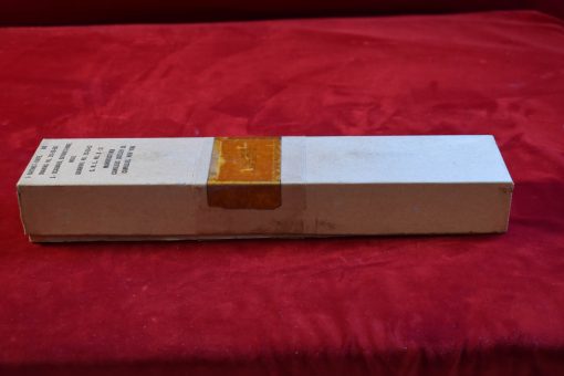 THU JUL 24, US WWII NEW IN THE ORIGINAL BOX CAMILLUS M4 BAYONET & M8A1 SCABBARD, MINT UN-ISSUED! - Image 4