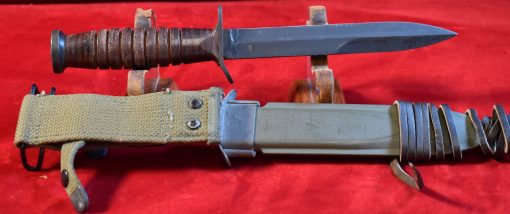 THU JUL 24, US WWII SCARCE MAKER, KINFOLKS GUARD MARKED, M3 FIGHTING KNIFE WITH M8 SCABBARD, MINT COLLECTOR GRADE! - Image 3