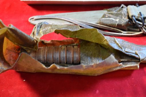 FRI JUL 25, US WWII NEW IN THE ORIGINAL BOX UTICA M4 BAYONET & M8A1 SCABBARD, MINT UN-ISSUED! - Image 5