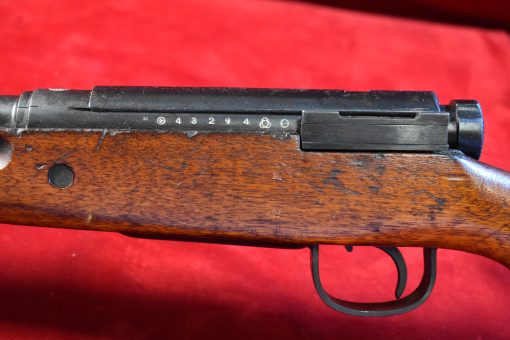 MON AUG 4, JAPANESE WWII TYPE 99 RIFLE, EARLY PRODUCTION TOYO KOGYO 31st SERIES, VERY SHARP AND MATCHING DOWN TO THE DUST COVER! - Image 7