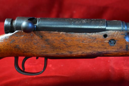 MON AUG 4, JAPANESE WWII TYPE 99 RIFLE, EARLY PRODUCTION TOYO KOGYO 31st SERIES, VERY SHARP AND MATCHING DOWN TO THE DUST COVER! - Image 8
