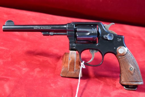 WED AUG 13, VERY SCARCE 6 INCH SMITH AND WESSON 38/200 BRITISH SERVICE MODEL M & P REVOLVER, CANADIAN MILITARY ISSUE, VERY SHARP! WITH SMITH LETTER TOO! - Image 4