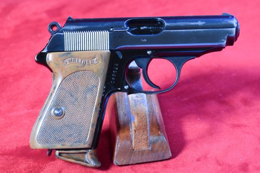 TUE AUG 26, EXCEPTIONAL WALTHER PPK PISTOL, VERY SCARCE 1935 PRODUCTION LIGHTWEIGHT DURAL FRAME VARIANT, REAL EYE POPPER! - Image 3