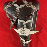 SOLD UNUSUAL 1941 GERMAN WWII VET BROUGHT BACK WAR TROPHY LUGER HOLSTER, MINT NEW!