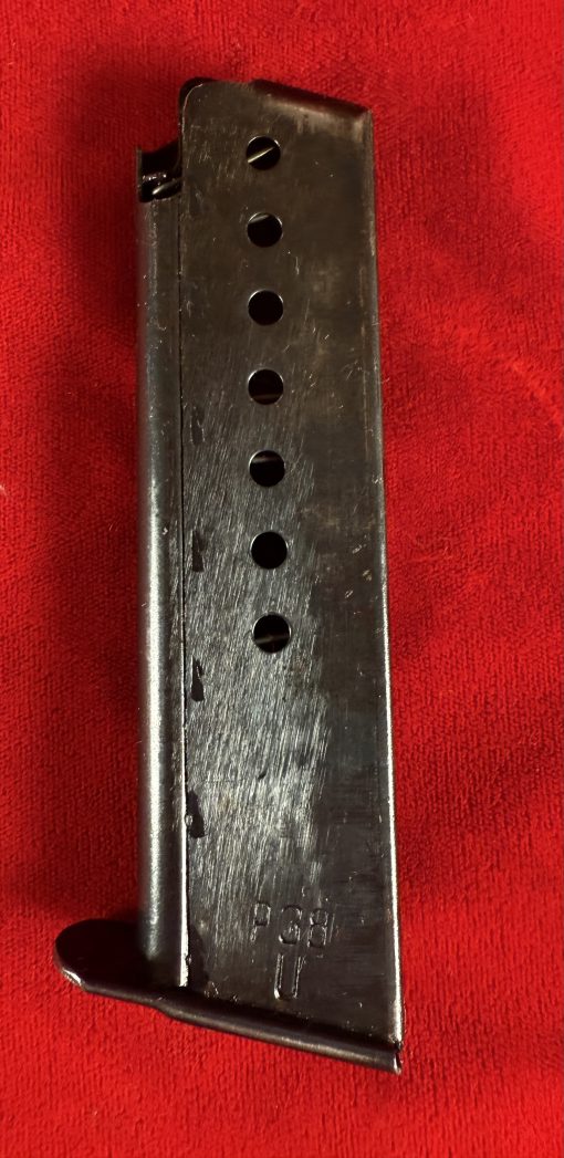 ORIGINAL GERMAN WWII LATE WAR “U” MARKED  jvd/WaA706 P.38 MAG - Image 3