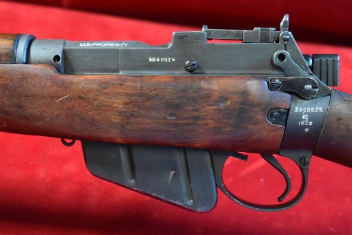 MON AUG 18, VERY CHOICE 1942 SAVAGE MADE BRITISH No.4 MkI∗ LEE ENFIELD RIFLE, SOUTH AFRICAN LEND LEASE MARKED, NOT IMPORT OR EXPORT MARKED, ALL MATCHING & MINT,! - Image 6