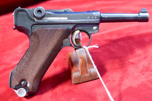 SOLD  VERY CHOICE, MAUSER S/42 CODE 1936 P.08 GERMAN ARMY LUGER, MATCHING MAG, EARLY STRAWED PARTS, VERY SHARP! - Image 3