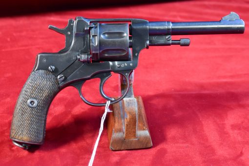 THU SEP 18, NON IMPORT 1941 TULA MADE NAGANT REVOLVER, ALL MATCHING & VERY SHARP! - Image 3