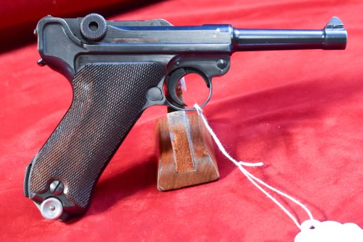 FRI SEP 12, EXCEPTIONAL & SCARCE 1941 Small Date MAUSER BANNER  POLICE "EAGLE L" LUGER...1 MATCHING MAG, MINT CRISP! - Image 3