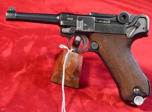 WED SEP 24, GERMAN ARMY ISSUED MAUSER S/42 CODE  "G" DATE (1935) P.08 LUGER PISTOL, ALL MATCHING INCLUDING THE MAG, NICE EXAMPLE! - Image 1