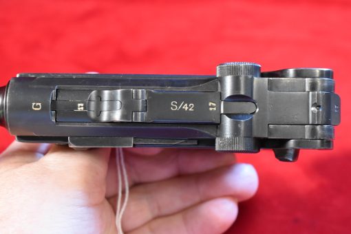 WED SEP 24, GERMAN ARMY ISSUED MAUSER S/42 CODE  "G" DATE (1935) P.08 LUGER PISTOL, ALL MATCHING INCLUDING THE MAG, NICE EXAMPLE! - Image 4