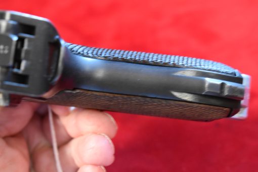 WED SEP 24, GERMAN ARMY ISSUED MAUSER S/42 CODE  "G" DATE (1935) P.08 LUGER PISTOL, ALL MATCHING INCLUDING THE MAG, NICE EXAMPLE! - Image 9