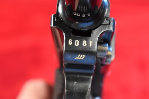 WED SEP 10, EXTREMELY RARE, 1939 SWEDISH CONTRACT MAUSER BANNER LUGER PISTOL, 30 CAL, MATCHING MAG, MINT SHARP! - Image 7