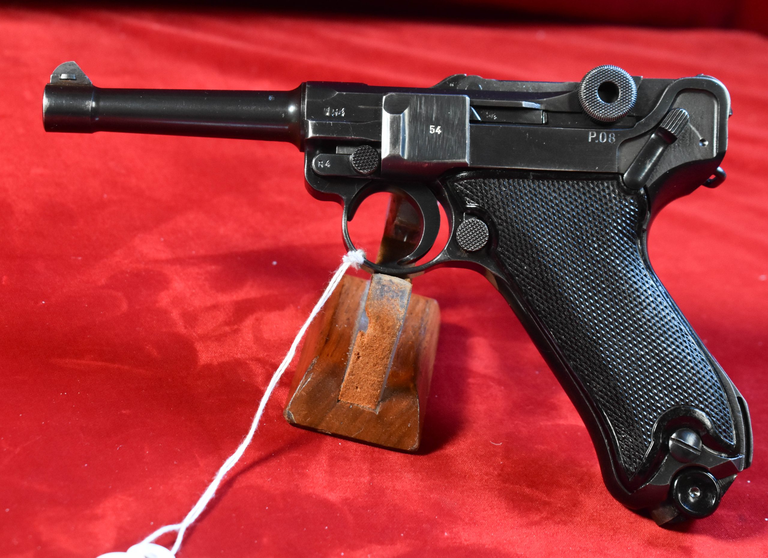 41BLACK WIDOW-1 MON OCT 27, EXCEPTIONAL  byf41 "BLACK WIDOW" LUGER MINT CRISP STUNNING RIG! ALL YOU NEED IN A NAZI LUGER! - Image 2