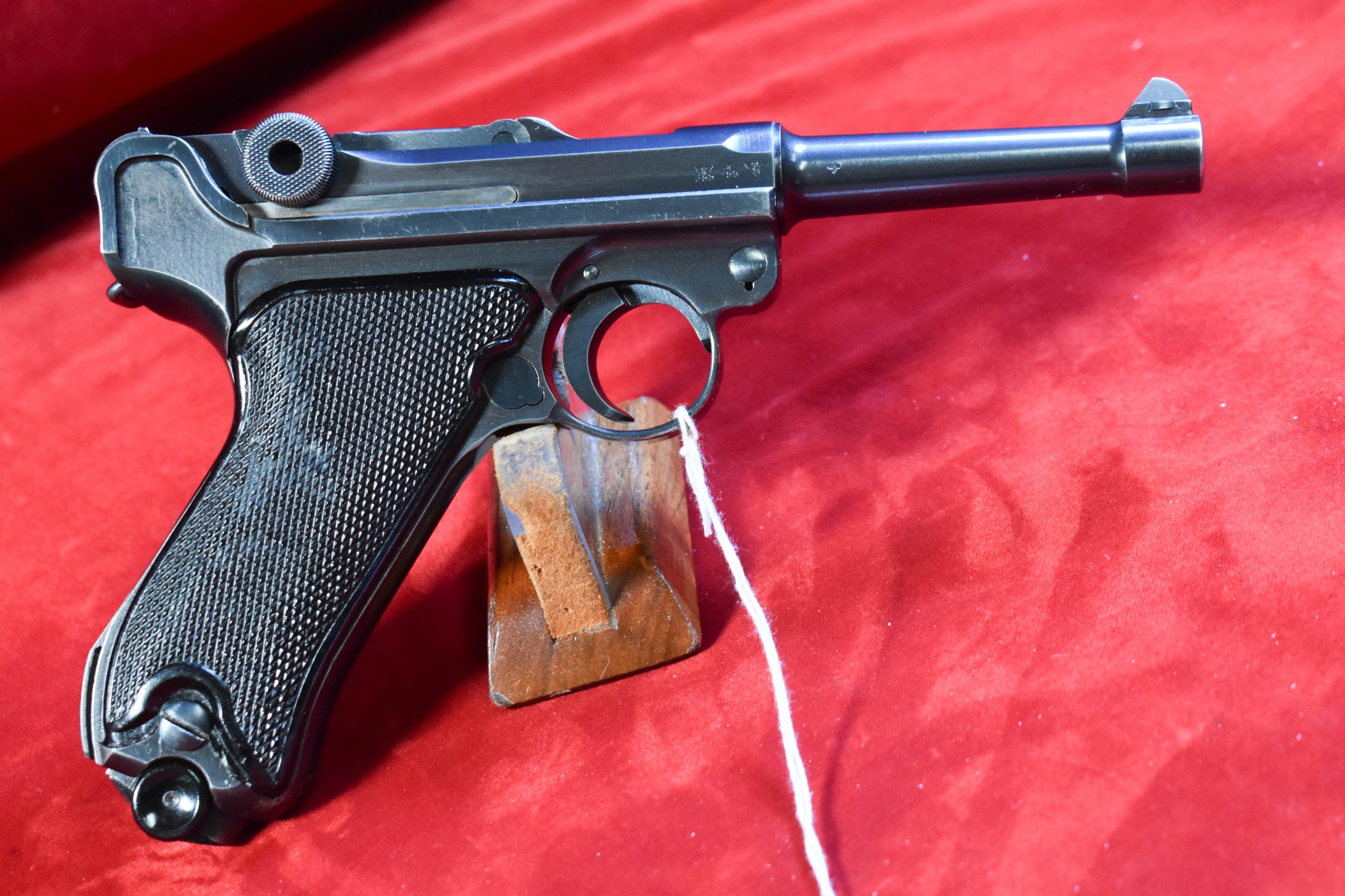 41BLACK WIDOW-2 MON OCT 27, EXCEPTIONAL  byf41 "BLACK WIDOW" LUGER MINT CRISP STUNNING RIG! ALL YOU NEED IN A NAZI LUGER! - Image 3