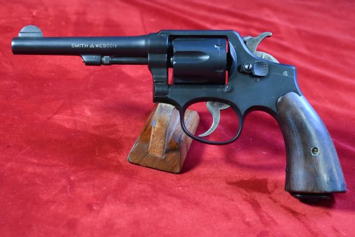 THU OCT 23, CANADIAN 1940 SMITH AND WESSON 38/200 BRITISH SERVICE MODEL M & P REVOLVER, VERY SHARP! - Image 1