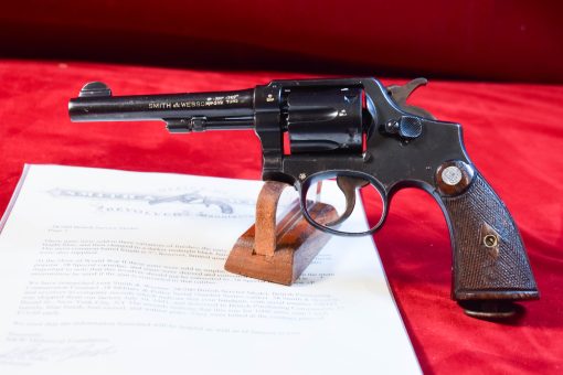 TUE OCT 21, LEND LEASE 1941 SMITH AND WESSON 38/200 BRITISH SERVICE MODEL M & P REVOLVER, VERY SHARP! WITH SMITH LETTER TOO! - Image 2