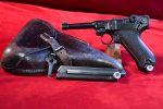 MON DEC 29, FANTASTIC GERMAN WWII, MAUSER 42 CODE, 1940 P.08 LUGER PISTOL, 2 MATCHING MAG FULL RIG! MINT CRISP!