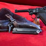 MON DEC 29, FANTASTIC GERMAN WWII, MAUSER 42 CODE, 1940 P.08 LUGER PISTOL, 2 MATCHING MAG FULL RIG! MINT CRISP!