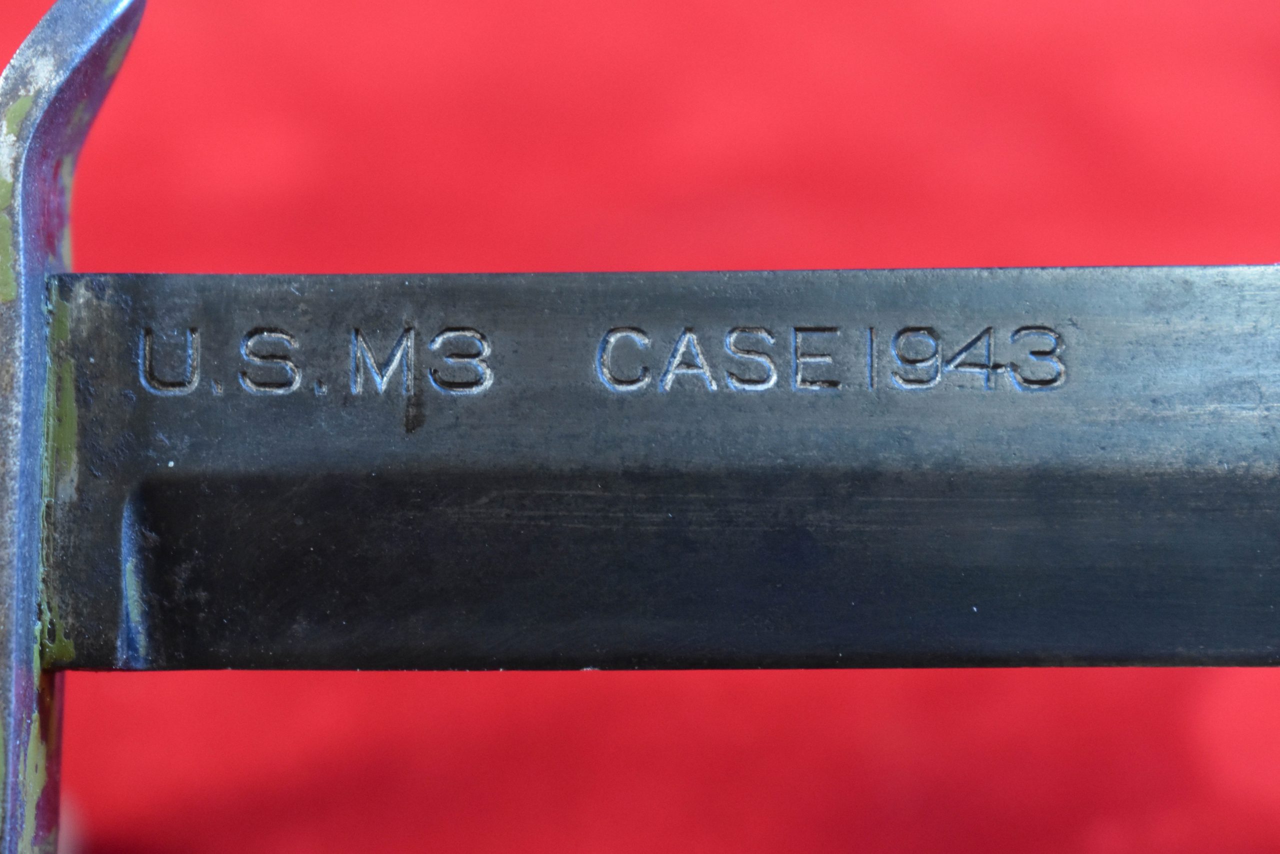 43CASE-2 WED DEC 10, US WWII VERY RARE CASE 1943 BLADE MARKED, M3 FIGHTING KNIFE & M8 SCABBARD, - Image 1