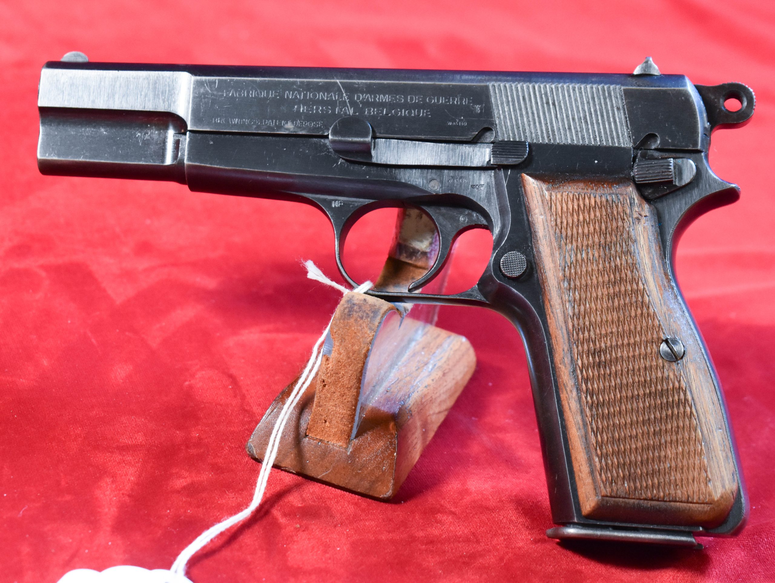 43HIGHPOWER-1 WED DEC 10, VERY CHOICE, NAZI OCCUPATION FN / BROWNING HIGH POWER PISTOL, EARLY PRE-LETTER BLOCK FIXED SIGHT VARIANT, EARLY 1943 PROUDCTION, VERY CRISP! - Image 1