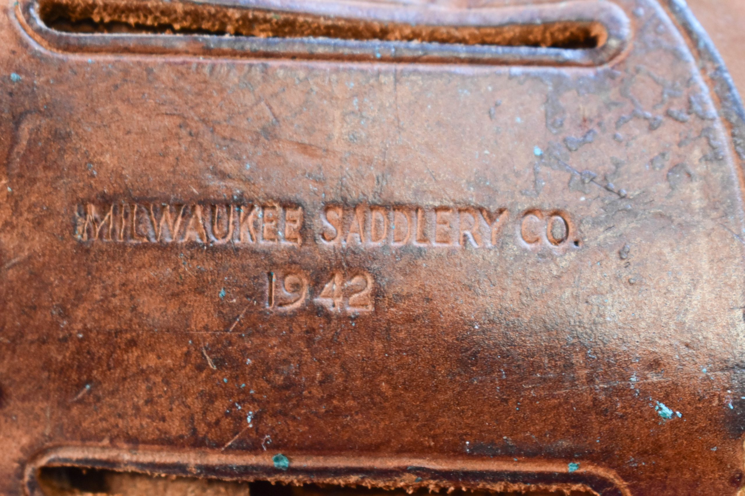 H3-2 US WWII 1942 MILWAUKEE SADDLERY M1916 HOLSTER FOR THE 1911A1 PISTOL, MINT! - Image 1