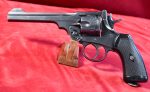 THU FEB 26, VERY SCARCE BRITISH ARMY 1926 ENFIELD MARK VI .455 SERVICE REVOLVER, ALL MATCHING, NOT EXPORT MARKED! VERY SHARP! - Image 3