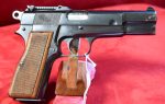 MON FEB 23, EXCEPTIONAL, IMPORTANT & ULTRA RARE NAZI SLOTTED TANGENT FN/BROWNING HIGH POWER PISTOL, WaA613 INSPECTED, SUB-VARIANT 1, NOV, 1940, MINT CRISP STUNNING! - Image 3