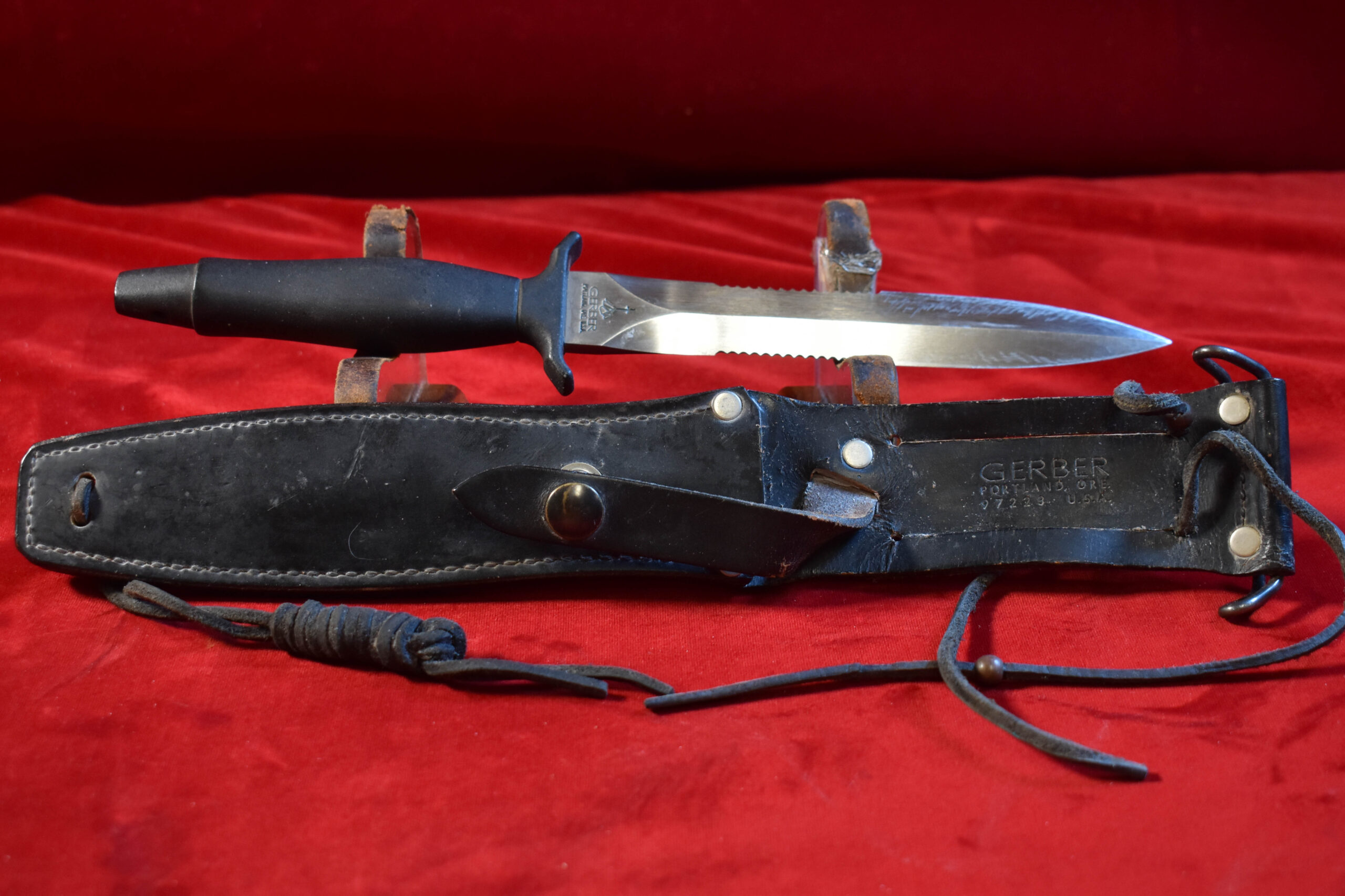 SCARCE 1984 GERBER MRK II KNIFE AND SCABBARD, NICE