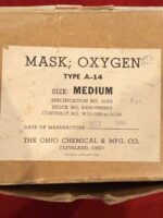 ORIGINAL US WWII ARMY AIR FORCE 1944 LEATHER FLIGHT HELMET WITH A14 OXYGEN MASK DATED 1944, STILL IN THE ORIGINAL BOX! - Image 7